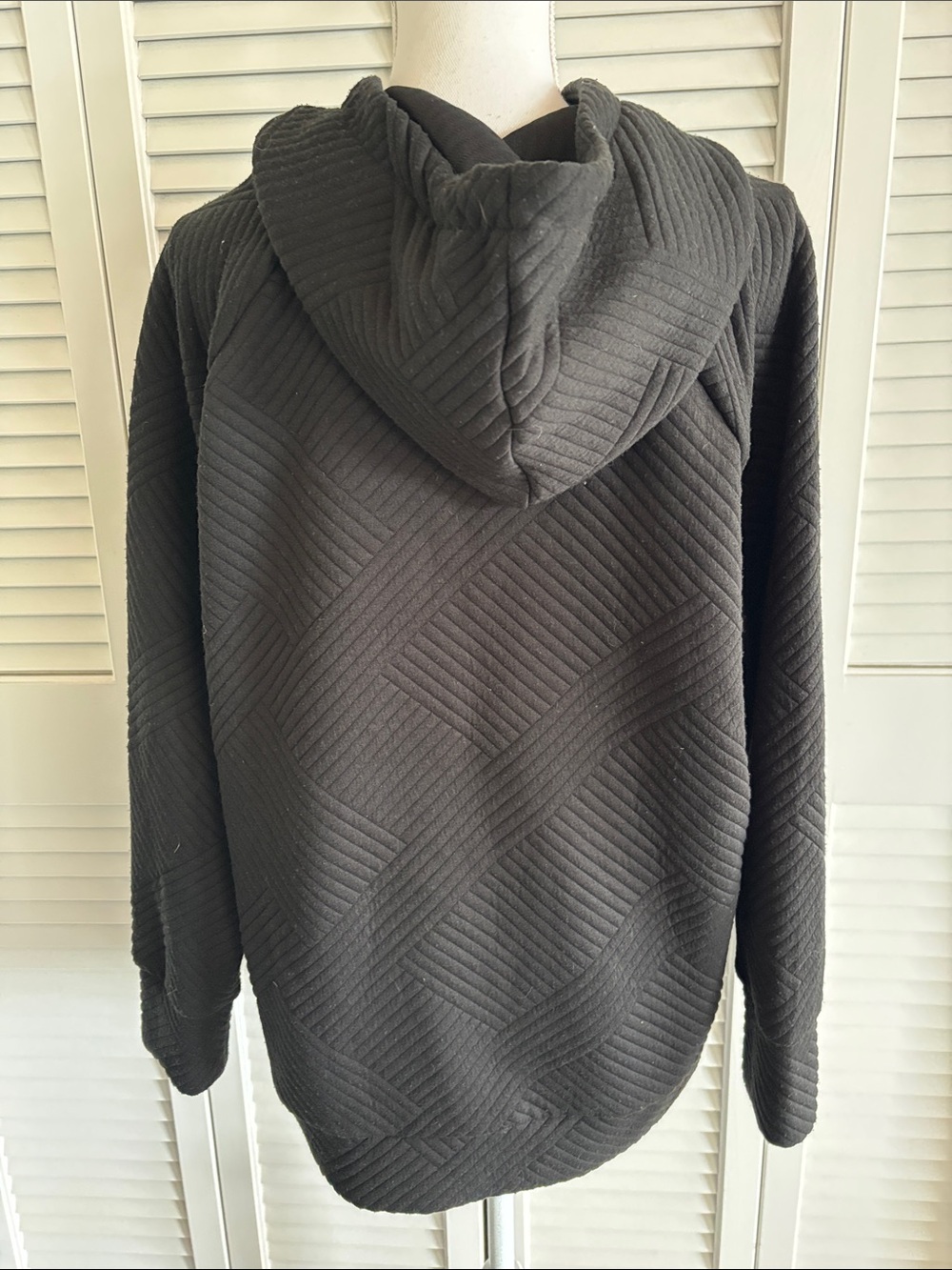Green Tea Black Quilted Hoodie Pullover Jacket Top Workout Gym Women’s Size XL - Picture 3 of 9